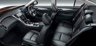 Nissan Skyline interior